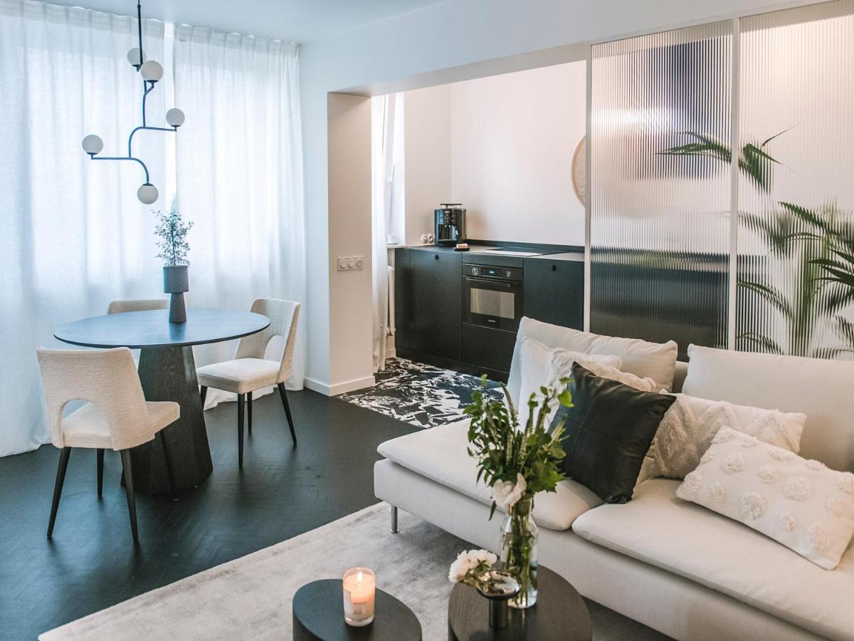 Pastel Blue Silesian Place Apartments Κατοβίτσε Εξωτερικό φωτογραφία